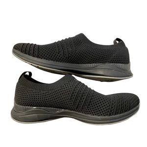 Kuru STRIDE Black slip-ons